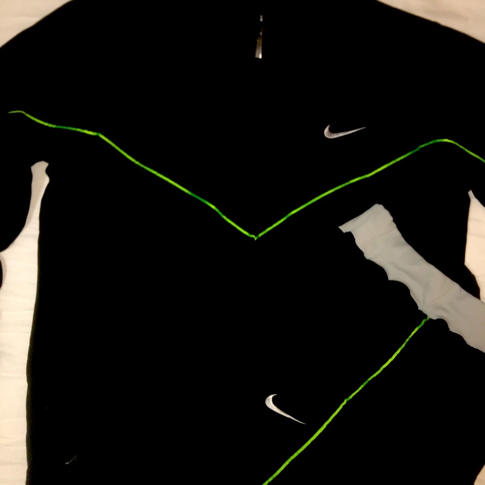 Men’s Nike Warm Up Suit